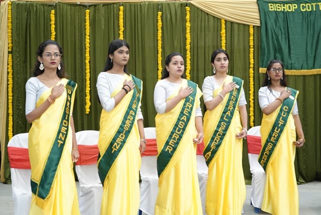 Bishop Cotton Women's Christian College Bangalore Investiture photo 4